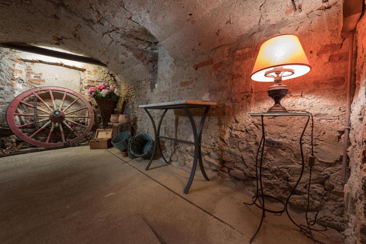 Le Case Di Angelina - Langhe Loft & Suites Farigliano Exteriér fotografie
